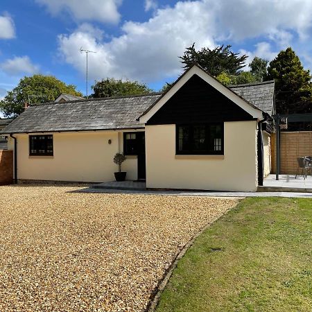 Springfield Lodge - Adorable New Forest 1-Bedroom Guest House Ringwood Esterno foto